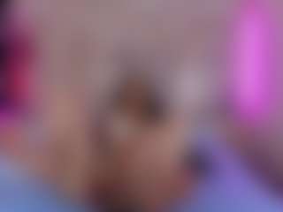 Live cam show with amelia-west - Mature on sexylive.show