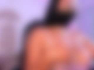 Live cam show with dailaaisha - College on CamClone