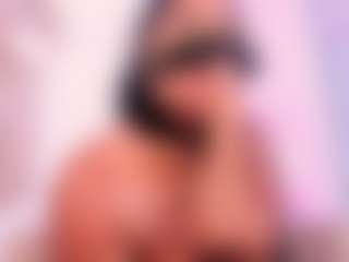 Live cam show with dailaaisha - Bedroom Ebony on StripNow