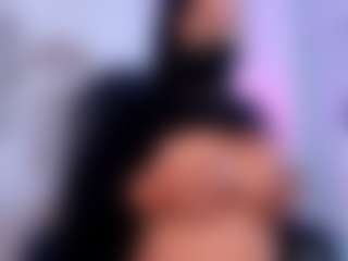 Live cam show with dailaaisha - Facial on Camming Site