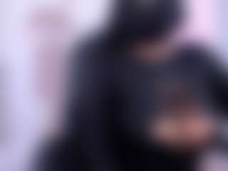 Live cam show with dailaaisha - Facial on Camsoda Late Night