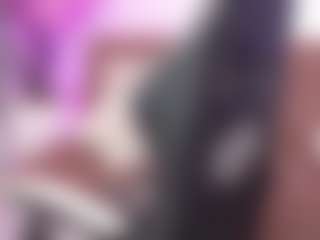 Live cam show with sheyla-omg - Foot Fetish Curvy on Dare Cams