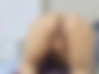 SofiaMillerr's Live Sex Cam Show