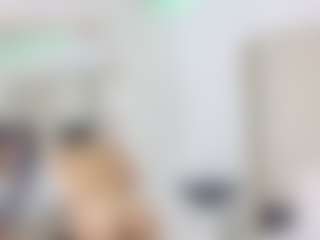 Show de câmera ao vivo com SofiaMillerr - New Toys no Camsoda