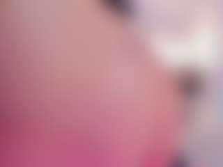 Live cam show with zoee-Evanss - Handjob on WildCum