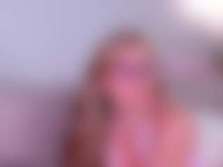 Alessia-Lee5's Live Sex Cam Show