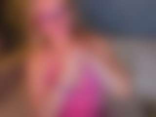 Live cam show with Alessia-Lee5 - Wet on Camsoda