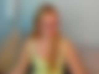 Live cam show with Alessia-Lee5 - Joi on Cam Slut
