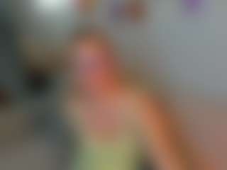 Live cam show with Alessia-Lee5 - Doggy on Cam Slut
