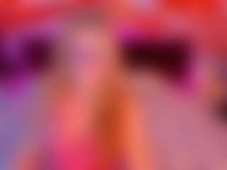 Live cam show with Alessia-Lee5 - Skinny on CamwithHer