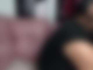 alaiabluecs69's Live Sex Cam Show