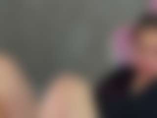 Live cam show with Di-Bunny - Facial Piercings on justonemore.cc