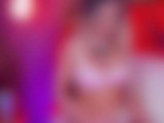 EllaMinx's Live Sex Cam Show