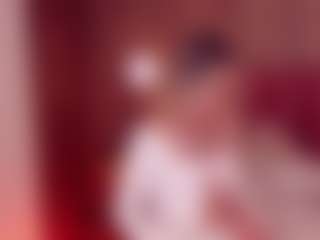 Live cam show with EllaMinx - Blonde Hair Lovense on Camsoda