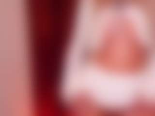 EllaMinx's Live Sex Cam Show