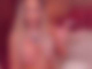 EllaMinx's Live Sex Cam Show