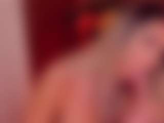EllaMinx's Live Sex Cam Show