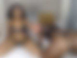 emmiehot's Live Sex Cam Show