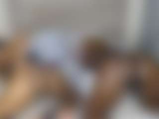 emmiehot's Live Sex Cam Show