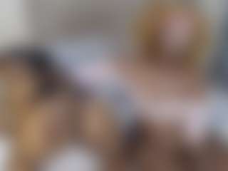 emmiehot's Live Sex Cam Show