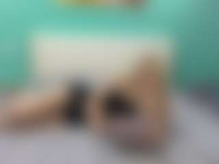 Live cam show with JaymeSoro - Strip Mature on Camsoda
