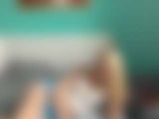 Live cam show with JaymeSoro - Blue Eyes on Camsoda