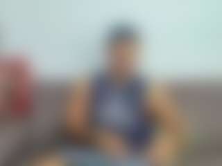 Live cam show with Magicomartin - Muscular on crypto-cams