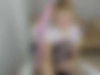 Show in cam erotica live di MiaCurlss