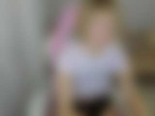 Live cam show with MiaCurlss - HD Big Tits on Camsoda