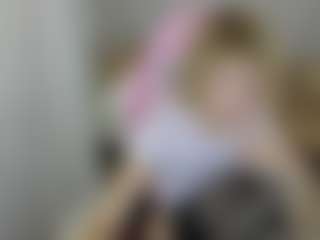 MiaCurlss's Live Sex Cam Show