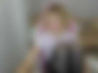 MiaCurlss's Live Sex Cam Show