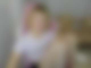 MiaCurlss's Live Sex Cam Show