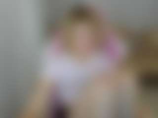 MiaCurlss's Live Sex Cam Show