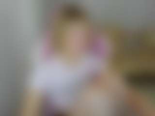 MiaCurlss's Live Sex Cam Show
