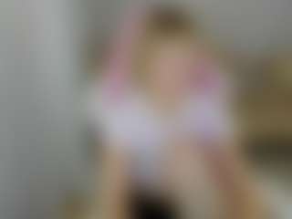 MiaCurlss's Live Sex Cam Show