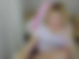 MiaCurlss's Live Sex Cam Show