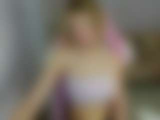 MiaCurlss's Live Sex Cam Show