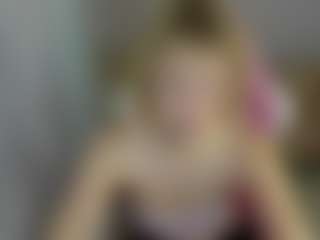 Show de câmera ao vivo com MiaCurlss - Short no Camsoda