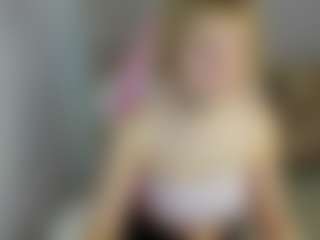 MiaCurlss's Live Sex Cam Show