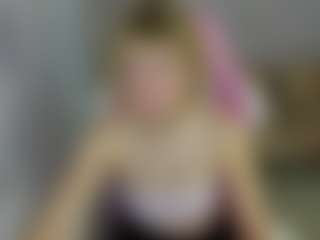 MiaCurlss's Live Sex Cam Show