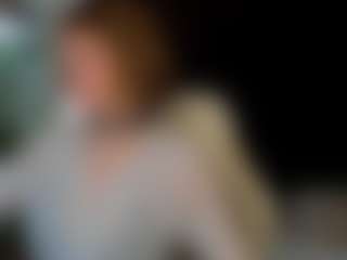 MiaCurlss's Live Sex Cam Show