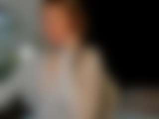 MiaCurlss's Live Sex Cam Show