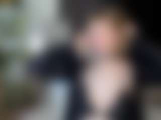 MiaCurlss's Live Sex Cam Show