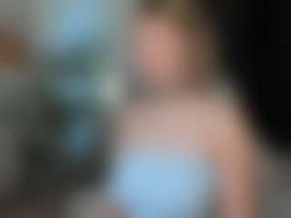 MiaCurlss's Live Sex Cam Show
