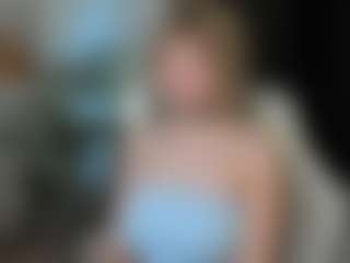 MiaCurlss's Live Sex Cam Show