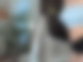 MiaCurlss's Live Sex Cam Show