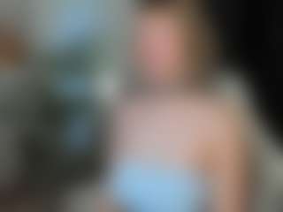 MiaCurlss's Live Sex Cam Show