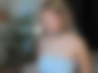 MiaCurlss's Live Sex Cam Show