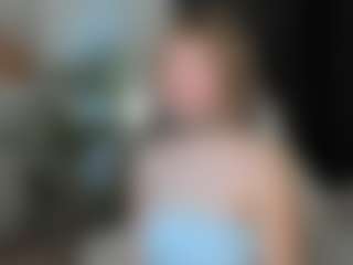 MiaCurlss's Live Sex Cam Show