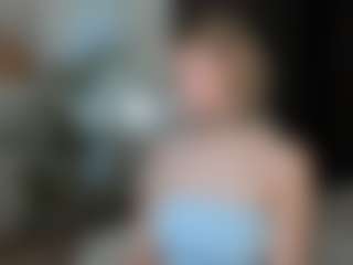 MiaCurlss's Live Sex Cam Show